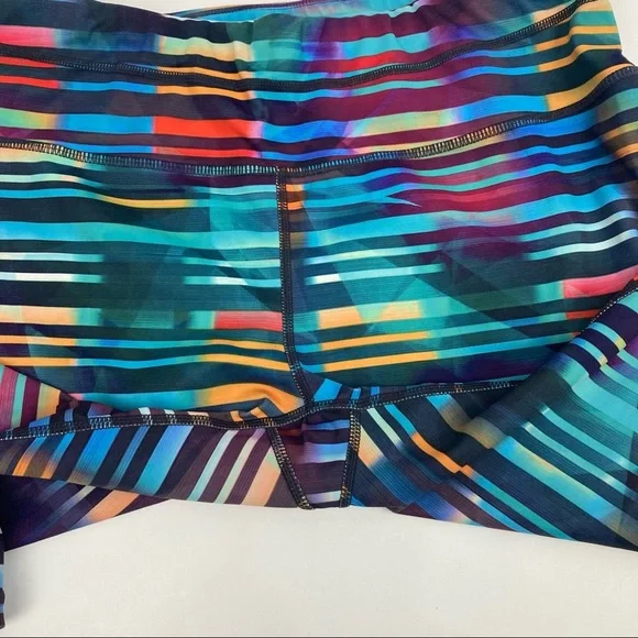 ATHLETA Women’s Sonar Capri Active Leggings colorful M - Picture 8 of 15